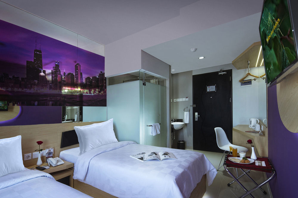 סוראבאיה G Suites Hotel By Amithya מראה חיצוני תמונה